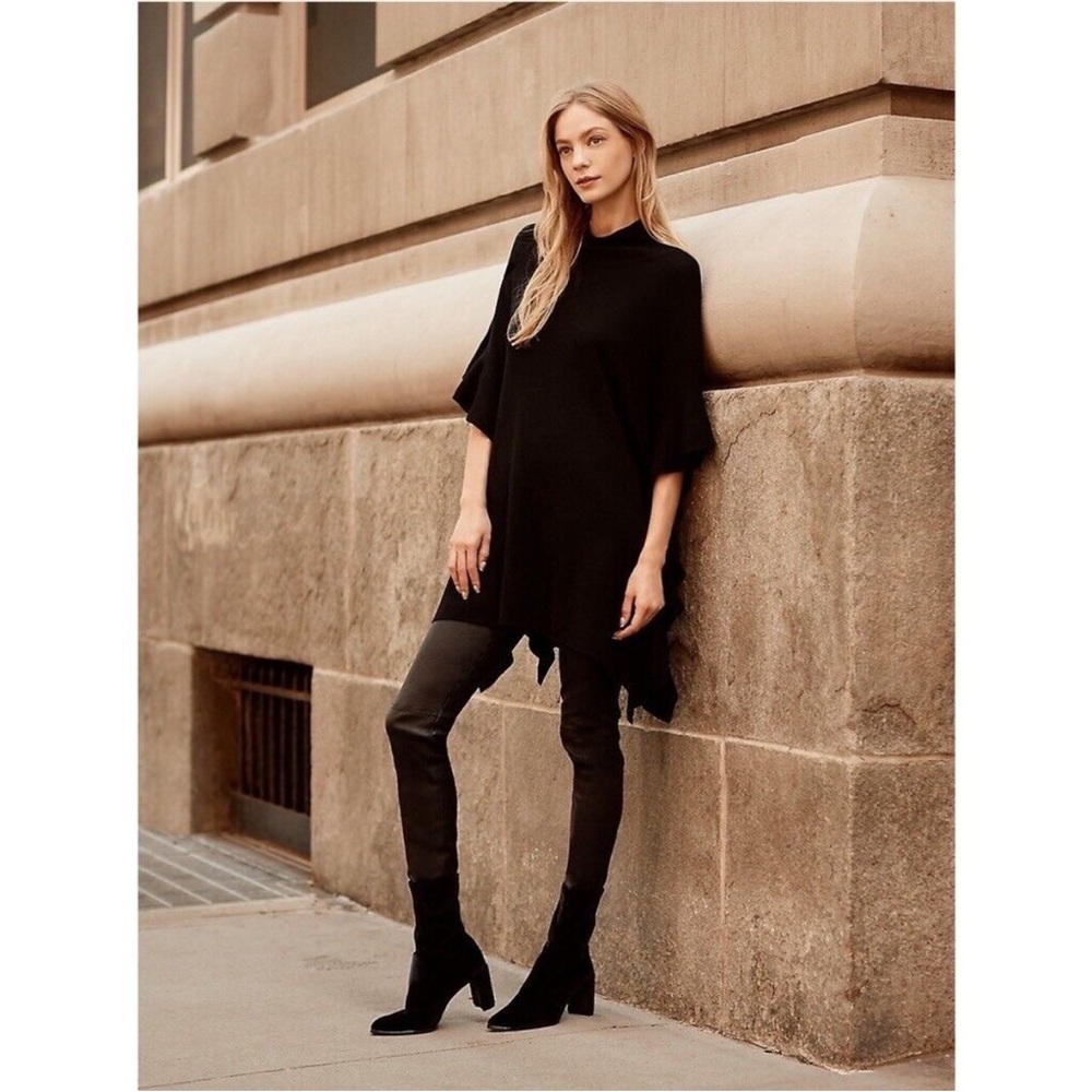 NWT Elie Tahari Lucy 100% Merino Wool Black Ruffle
Tunic Sweater, size M/L